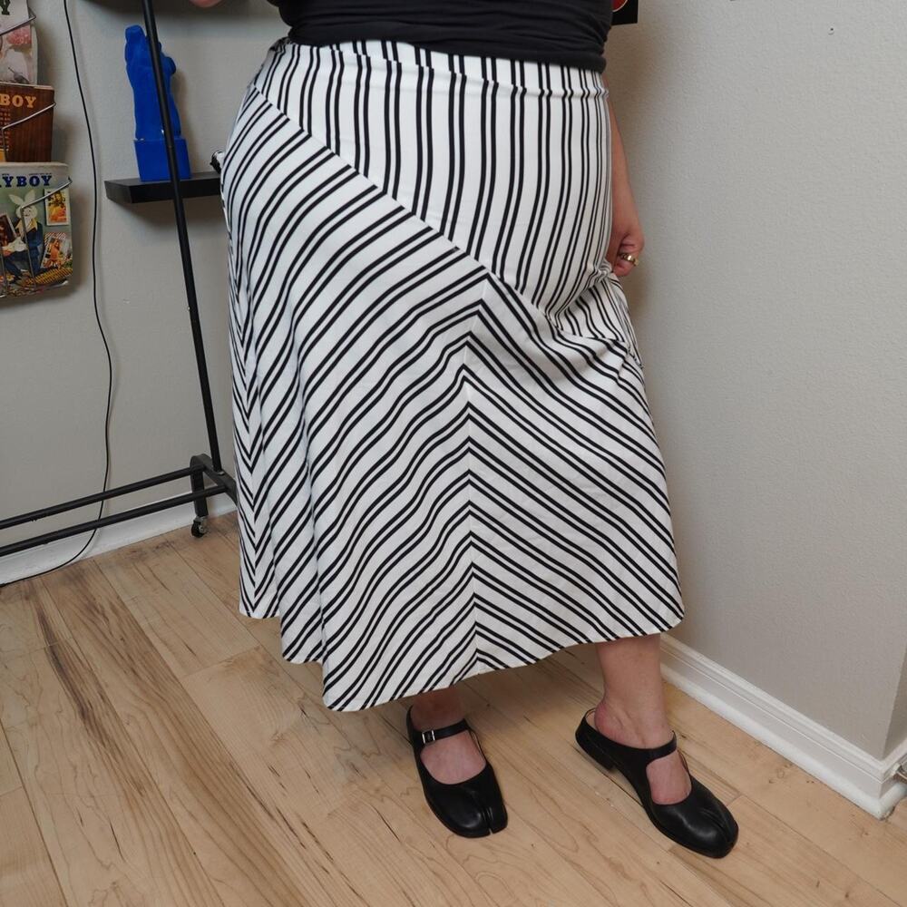 Eloquii Striped Midi Skirt Modern Uniform 16